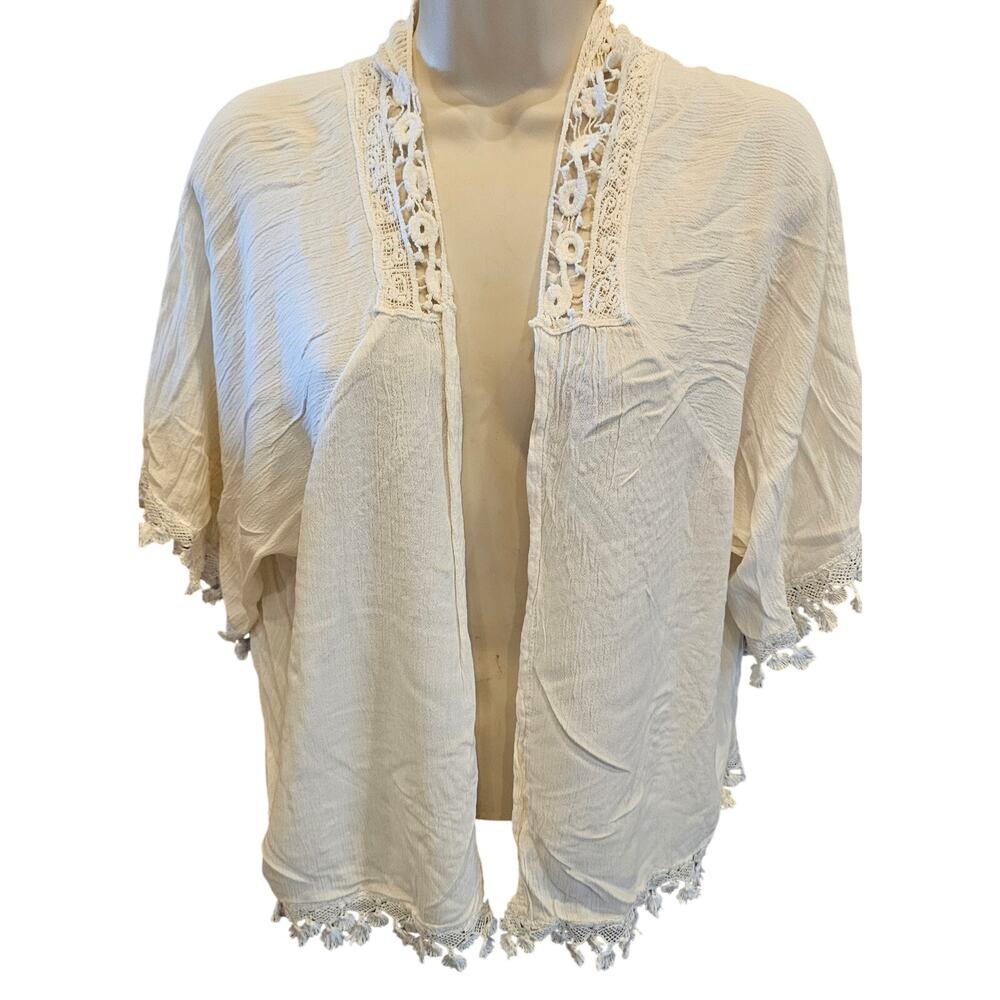 Sheln cream lace open back fringe beach open cardigan old money one size